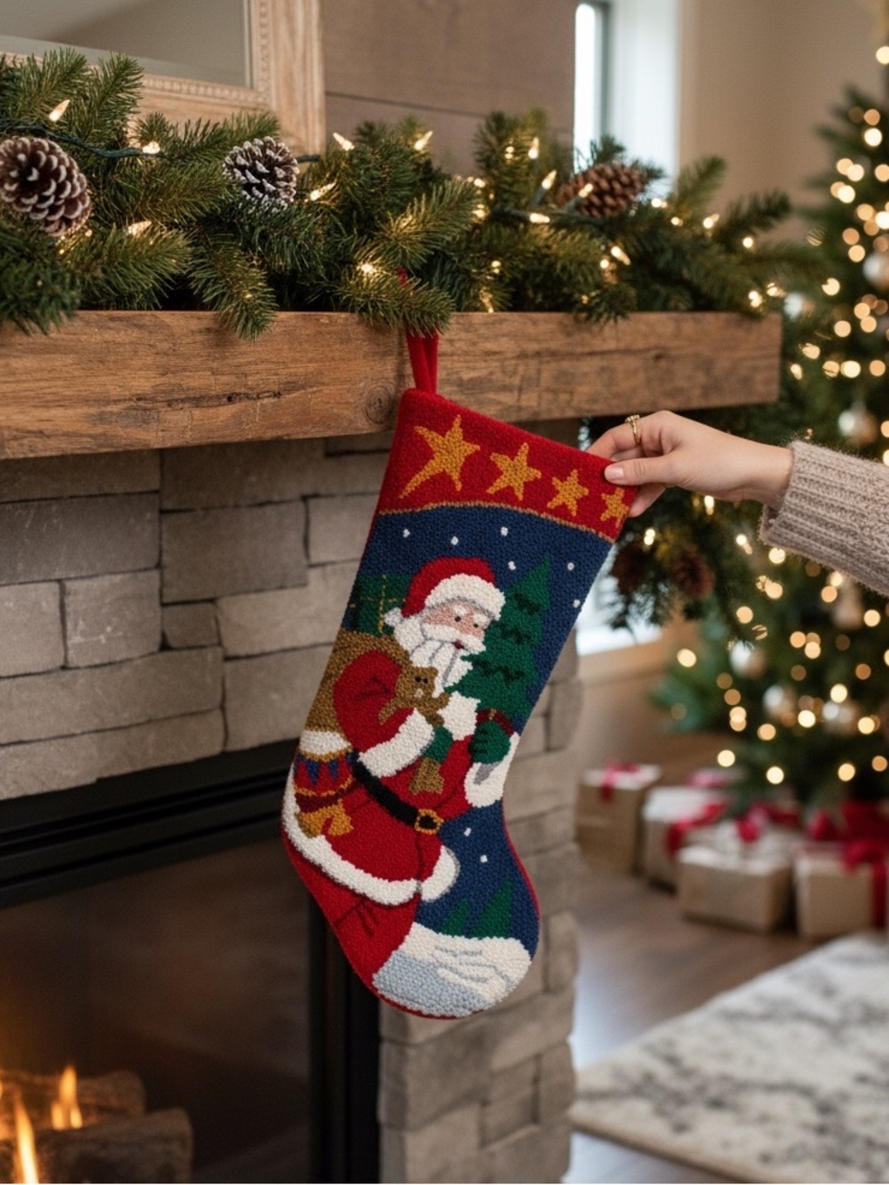 Vintage Wool Festive Santa Christmas W/Bag of Toys Stocking EUC